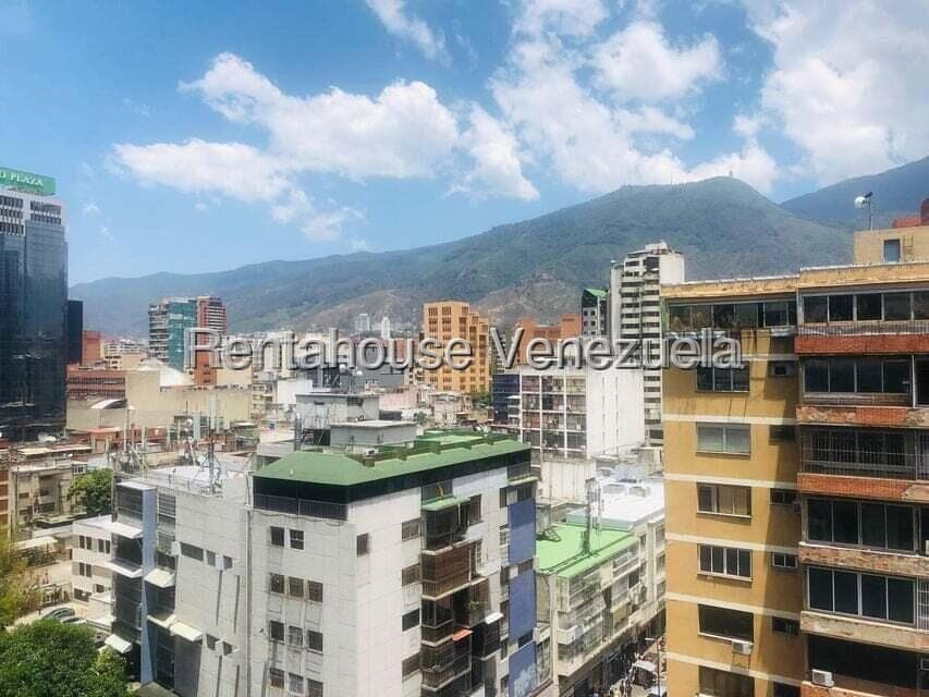 Foto 8 de Oficina en Sabana Grande, Caracas