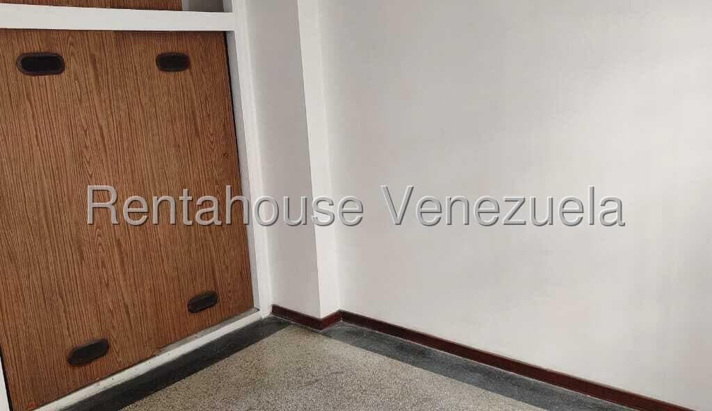 Foto 10 de Apartamento en Los Palos Grandes, Caracas