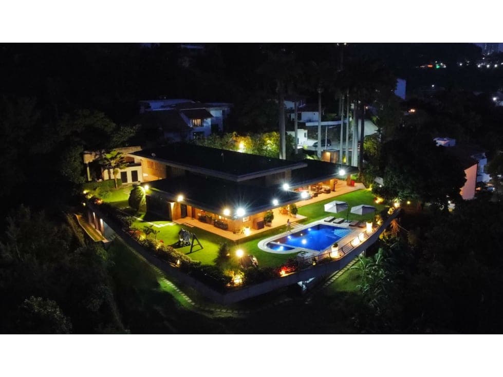 Foto 10 de Casa en Cerro Verde, Caracas