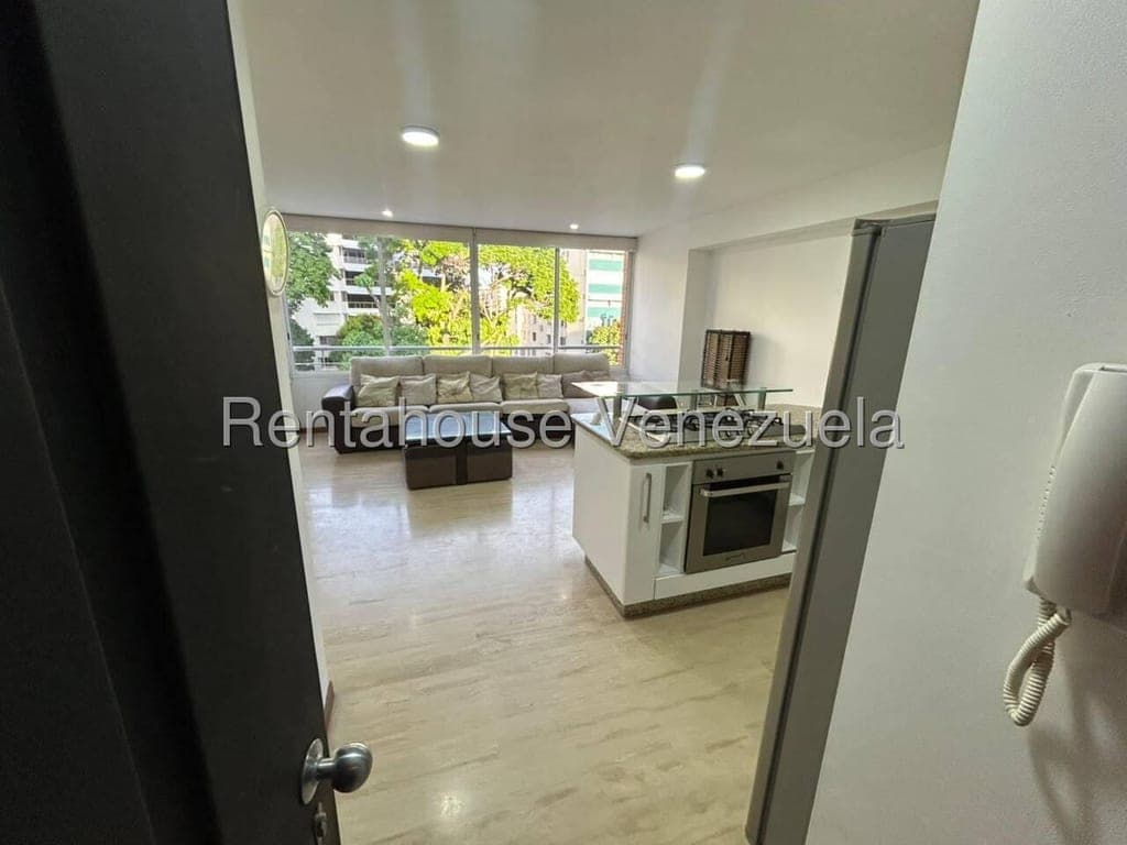 Foto 2 de Apartamento en Altamira, Caracas