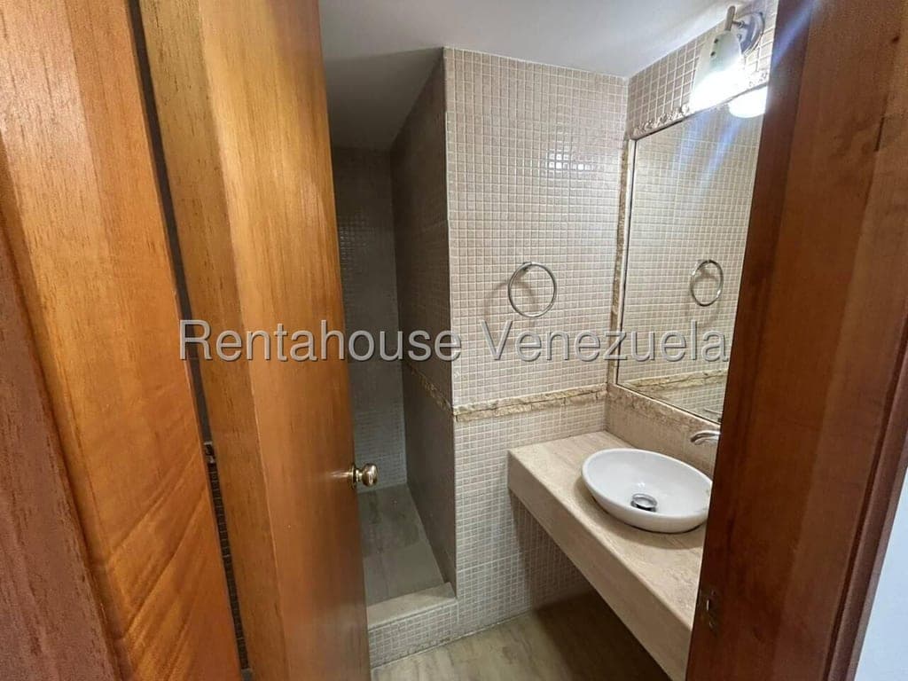 Foto 7 de Apartamento en Altamira, Caracas