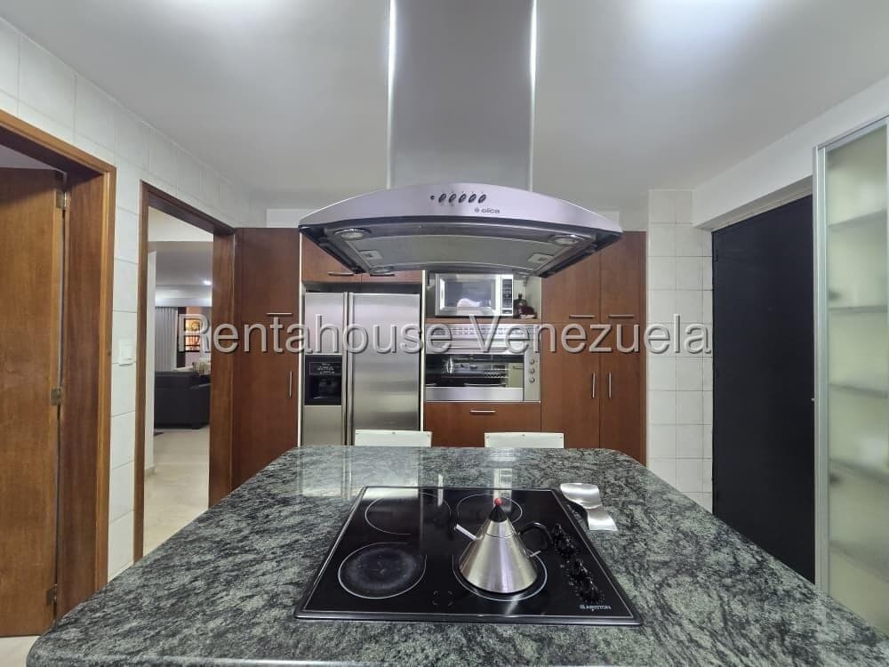 Foto 11 de Apartamento en Campo Alegre, Caracas