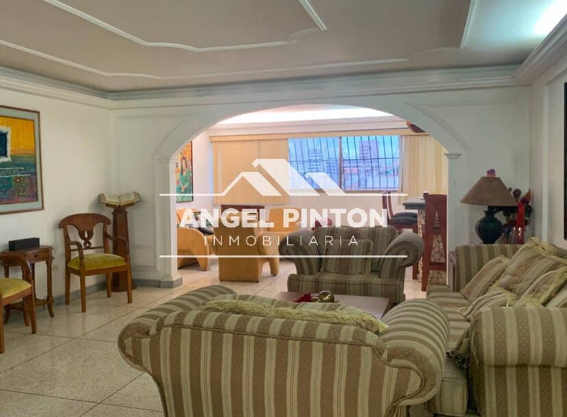 Foto 3 de Apartamento en Avenida Las Delicias, Maracaibo