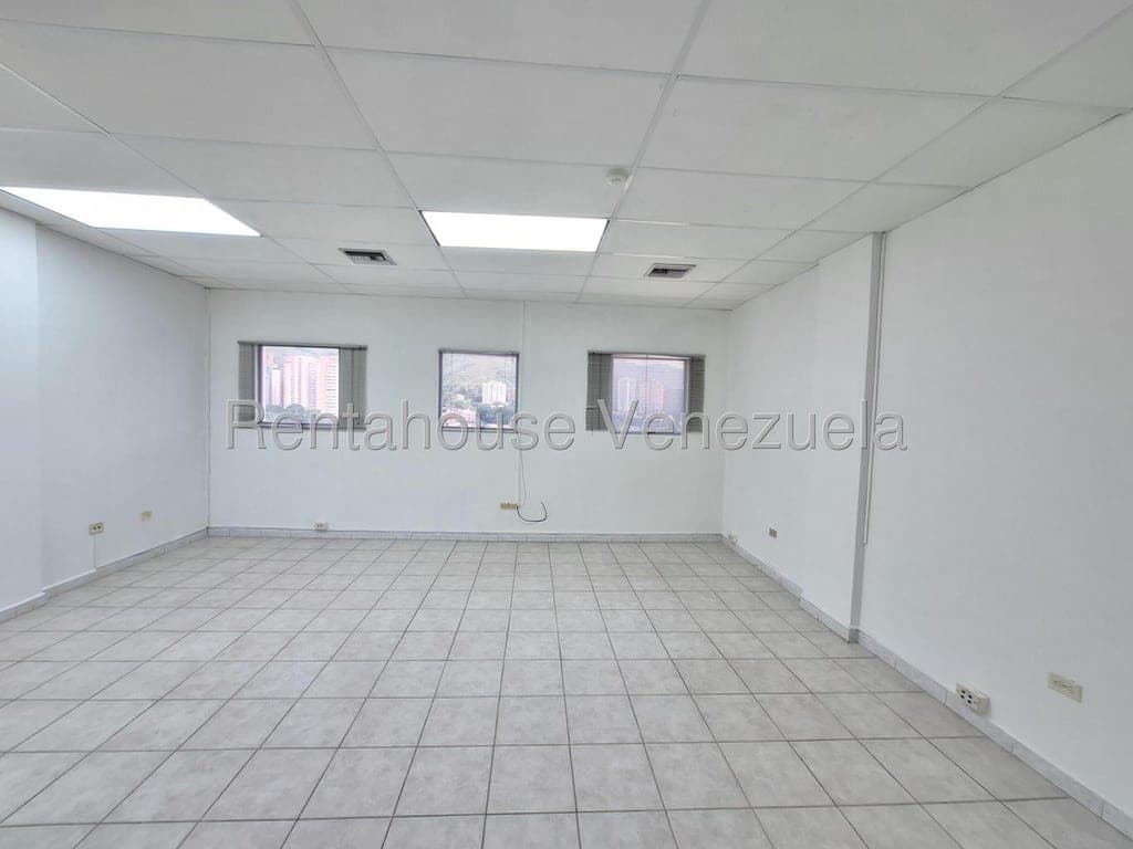 Foto 5 de Local comercial en El Parral, Valencia