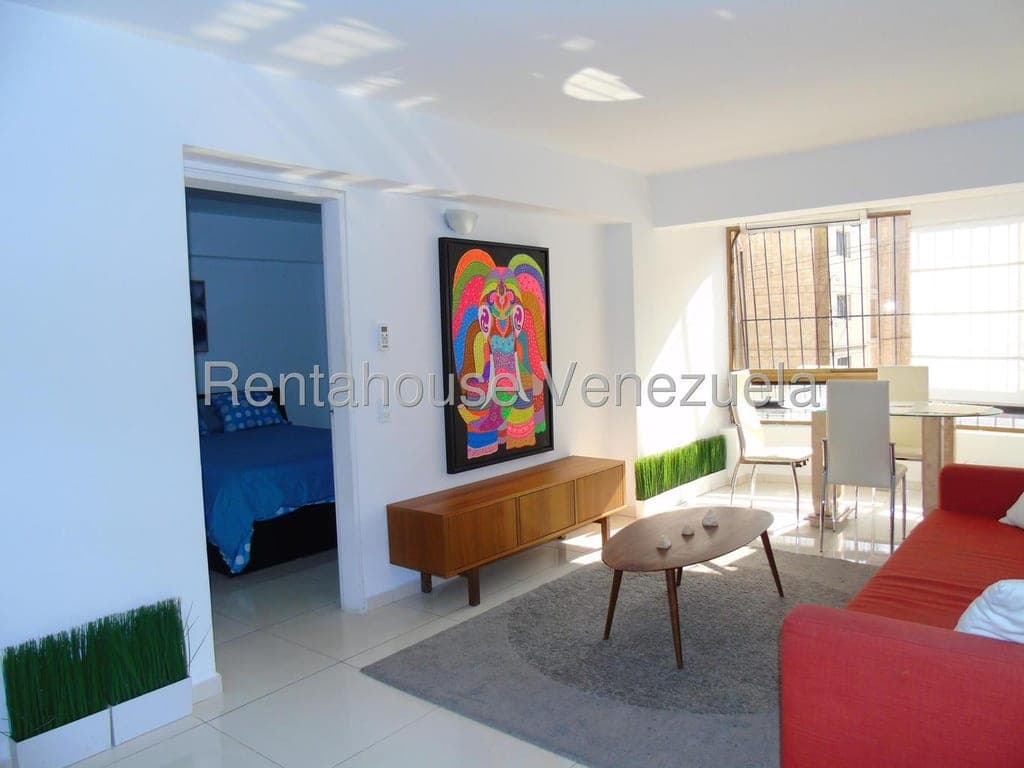 Foto 7 de Apartamento en Los Palos Grandes, Caracas