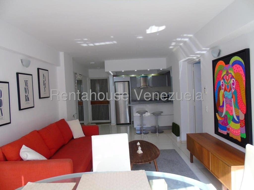 Foto 9 de Apartamento en Los Palos Grandes, Caracas