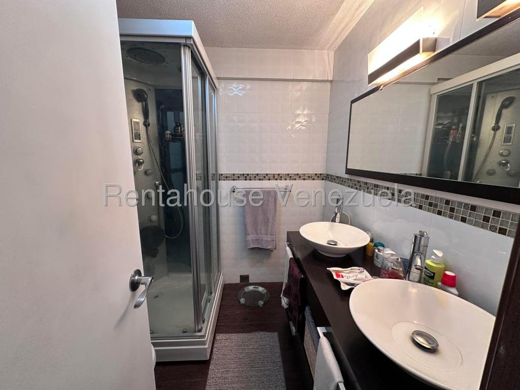 Foto 12 de Apartamento en Los Samanes, Caracas