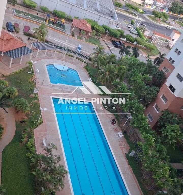 Foto 8 de Apartamento en Avenida El Milagro, Maracaibo