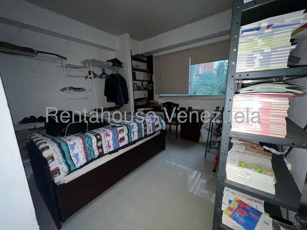 Foto 11 de Apartamento en El Parral, Valencia