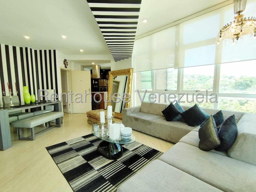 Apartamento en Los Naranjos de las Mercedes, Caracas