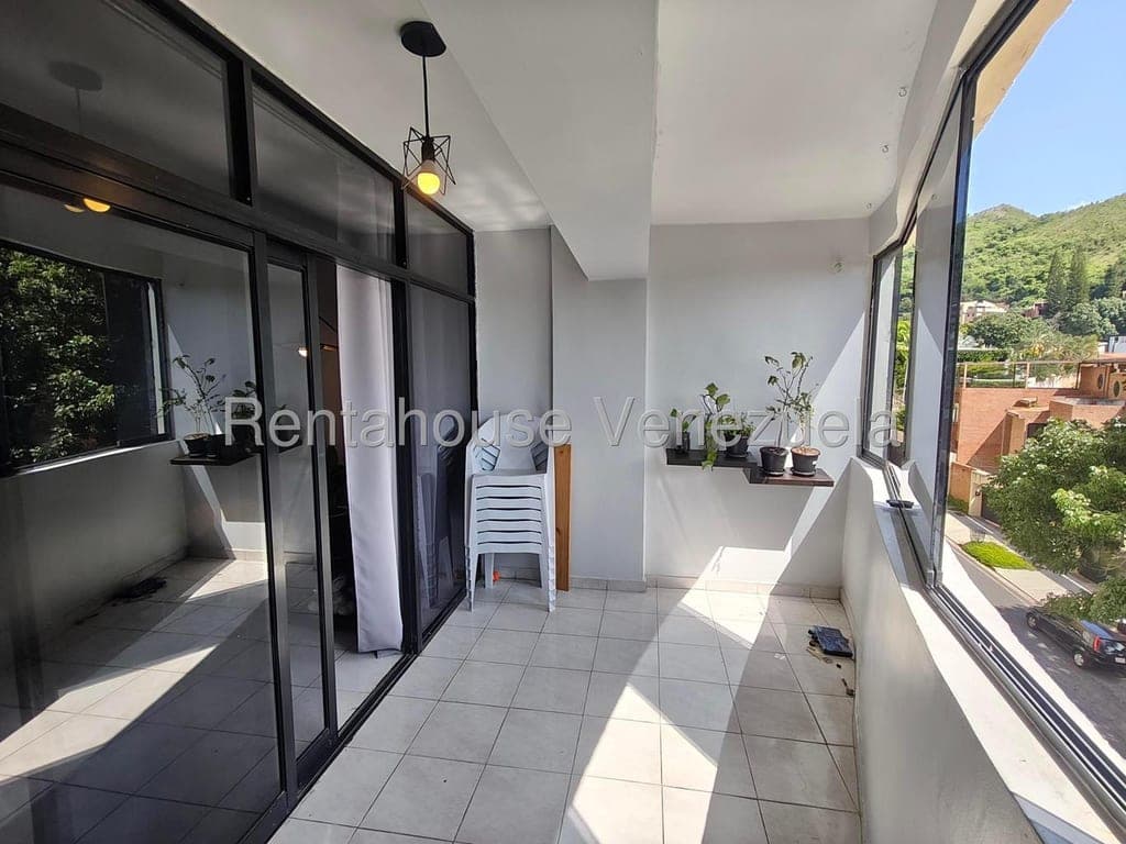 Foto 11 de Apartamento en El Parral, Valencia
