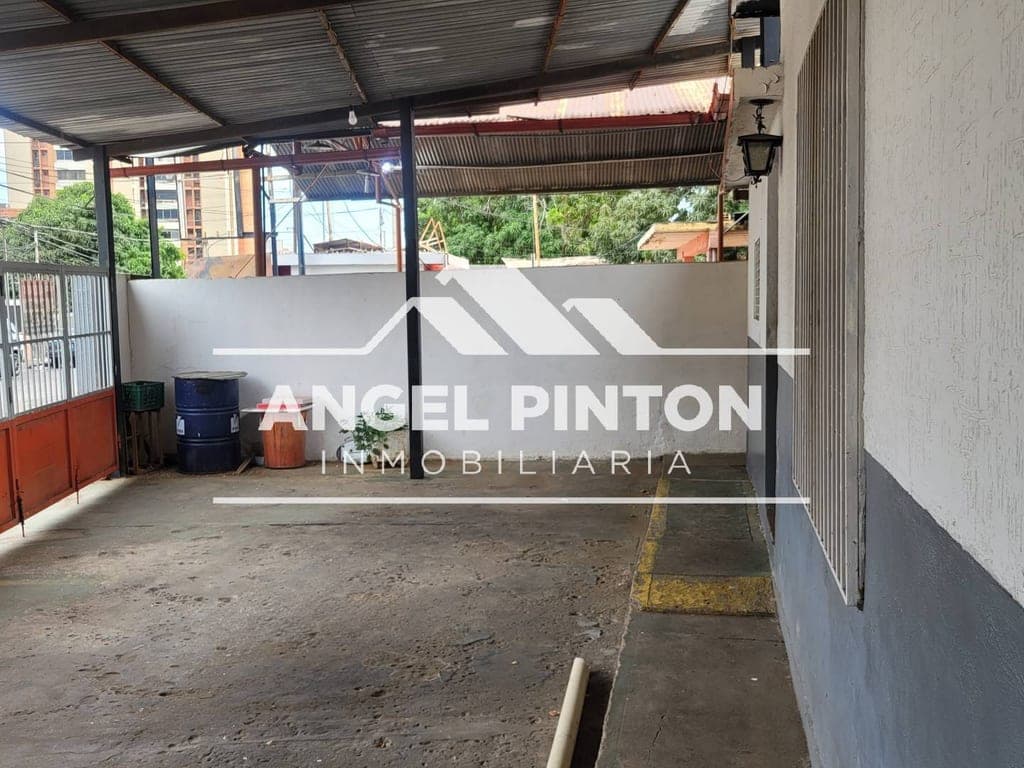 Foto 6 de Local comercial en Avenida Cecilio Acosta, Maracaibo