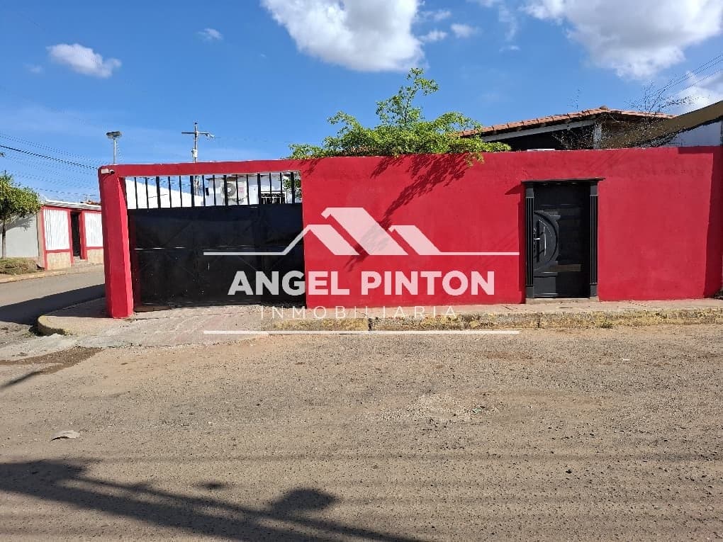 Local comercial en Altos del Sol Amado, Maracaibo