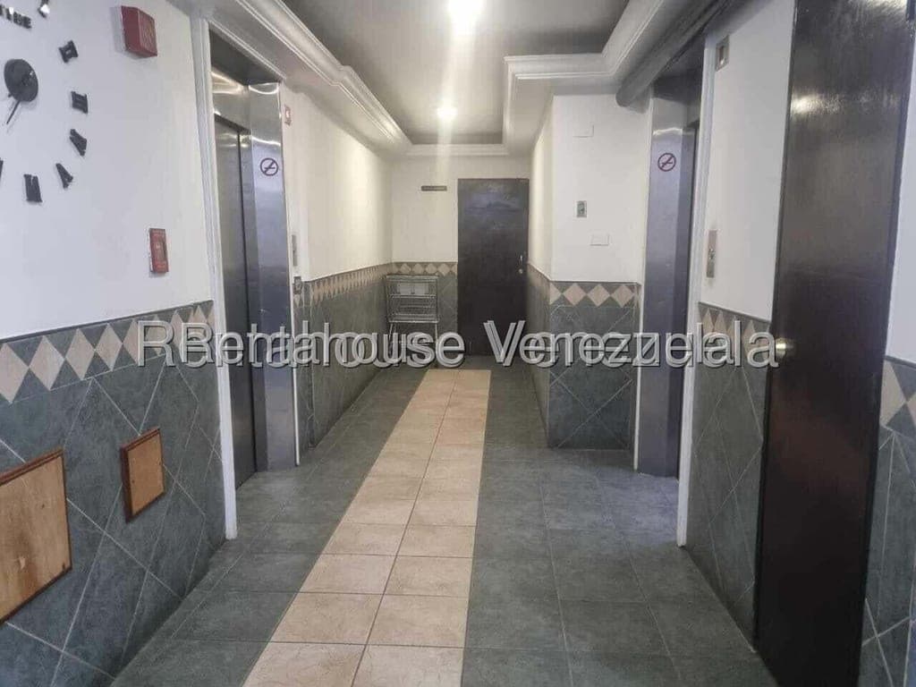Foto 2 de Apartamento en Lomas del Este, Valencia