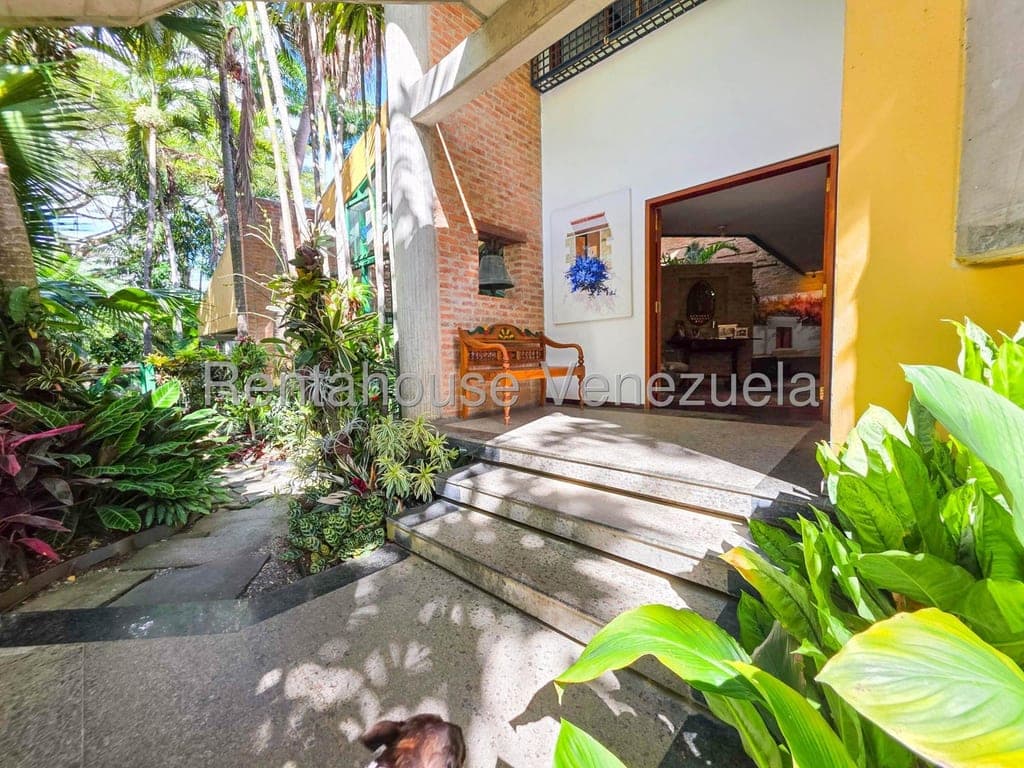 Foto 2 de Casa en Cerro Verde, Caracas