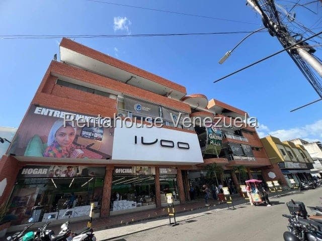 Local comercial en Zona Centro Maracay, Maracay