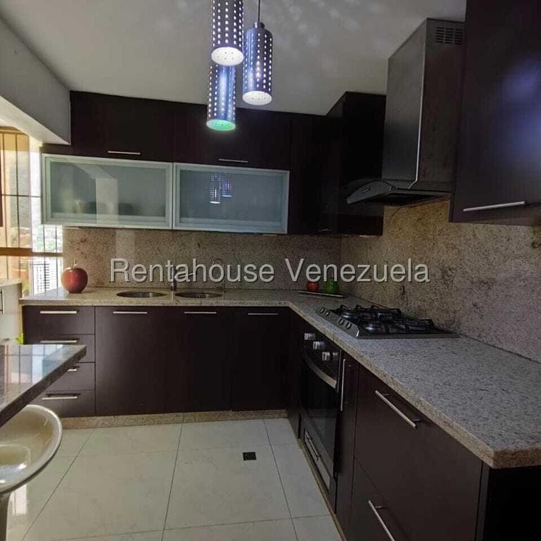 Foto 8 de Apartamento en Los Dos Caminos, Caracas