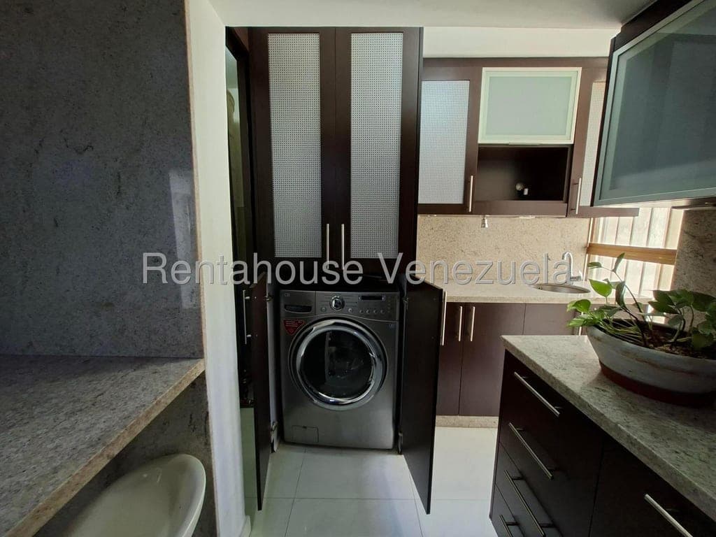 Foto 9 de Apartamento en Los Dos Caminos, Caracas