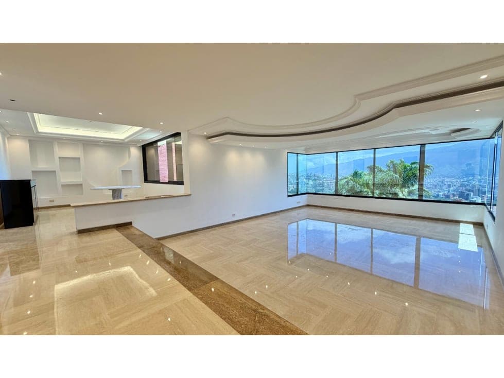 Foto 2 de Apartamento en Colinas de Tamanaco, Caracas