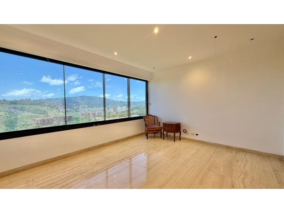 Foto 8 de Apartamento en Colinas de Tamanaco, Caracas
