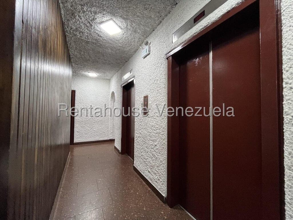Foto 4 de Apartamento en El Paraíso, Caracas