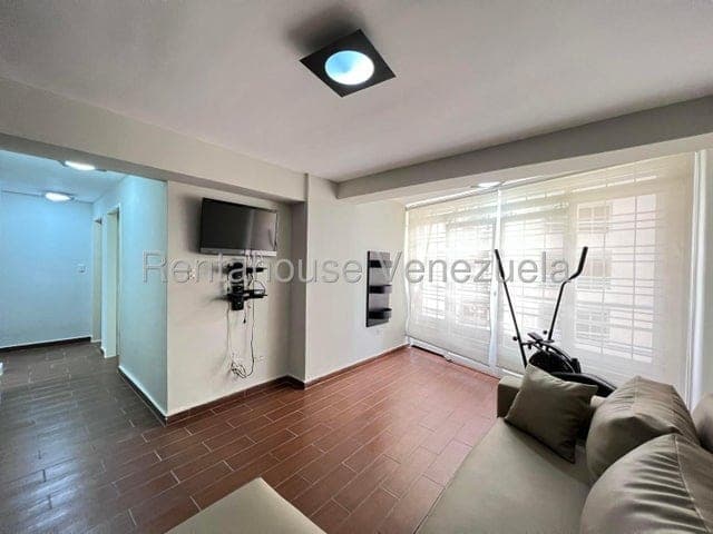 Foto 9 de Apartamento en Urbanizacion Los Chaguaramos, Maracay