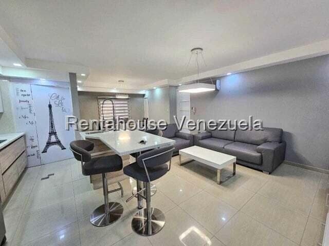 Foto 8 de Apartamento en Urbanización Base Aragua, Maracay