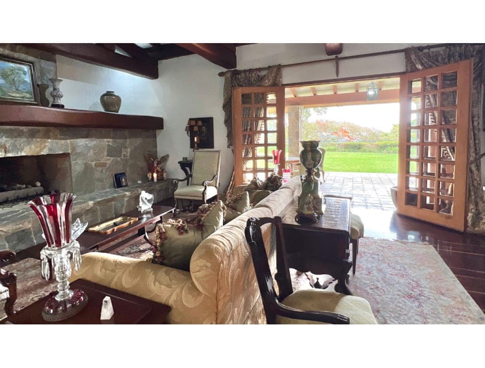 Foto 2 de Casa en La Lagunita, Caracas