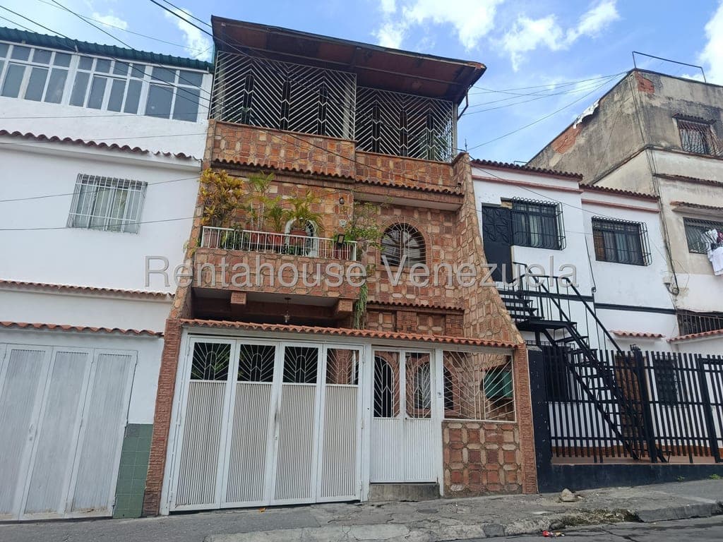 Apartamento en Parroquia Santa Rosalía, Caracas