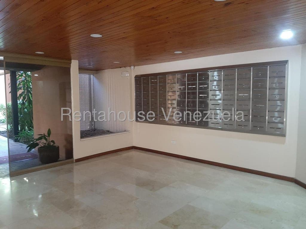 Foto 4 de Apartamento en La Alameda, Caracas
