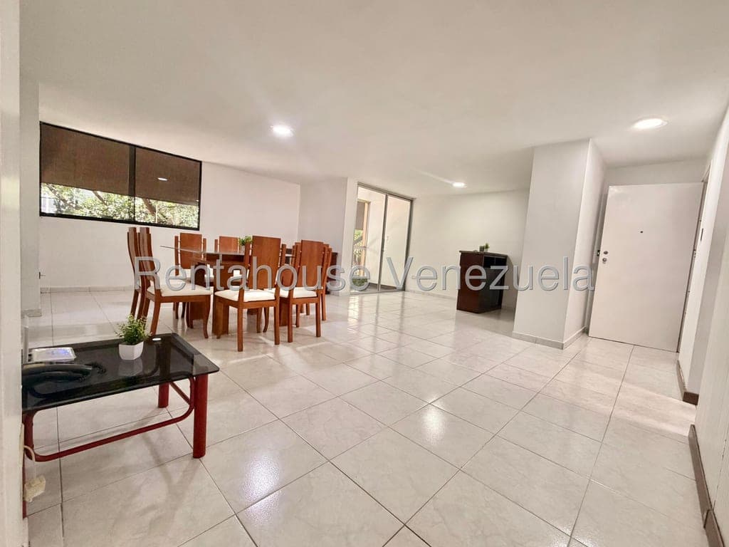 Foto 8 de Apartamento en Sabana Grande, Caracas