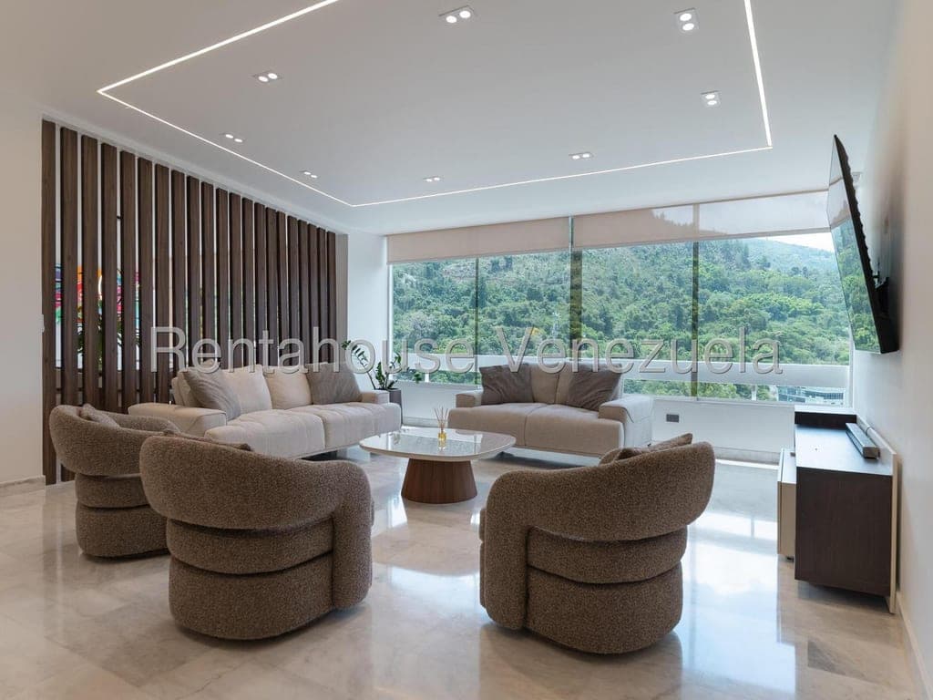 Foto 5 de Apartamento en Las Esmeraldas, Caracas