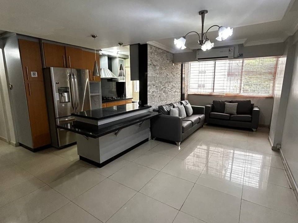 Foto 2 de Apartamento en Urbanización Calicanto, Maracay