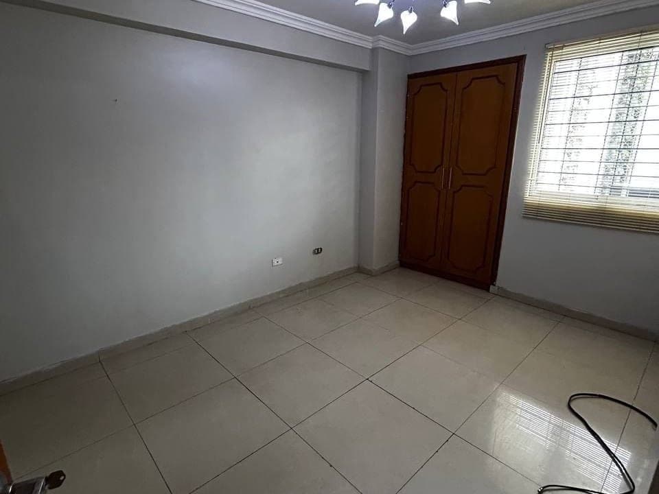 Foto 8 de Apartamento en Urbanización Calicanto, Maracay
