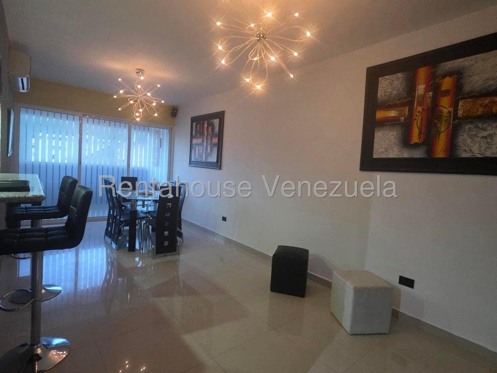 Foto 3 de Apartamento en El Parral, Valencia