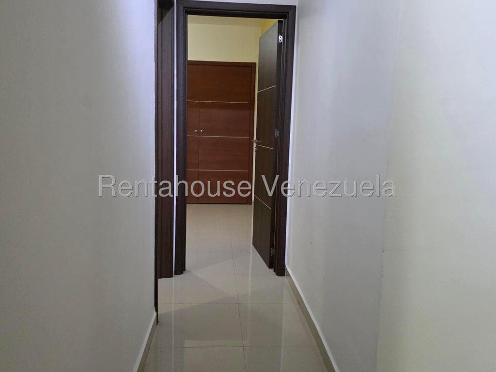 Foto 11 de Apartamento en El Parral, Valencia