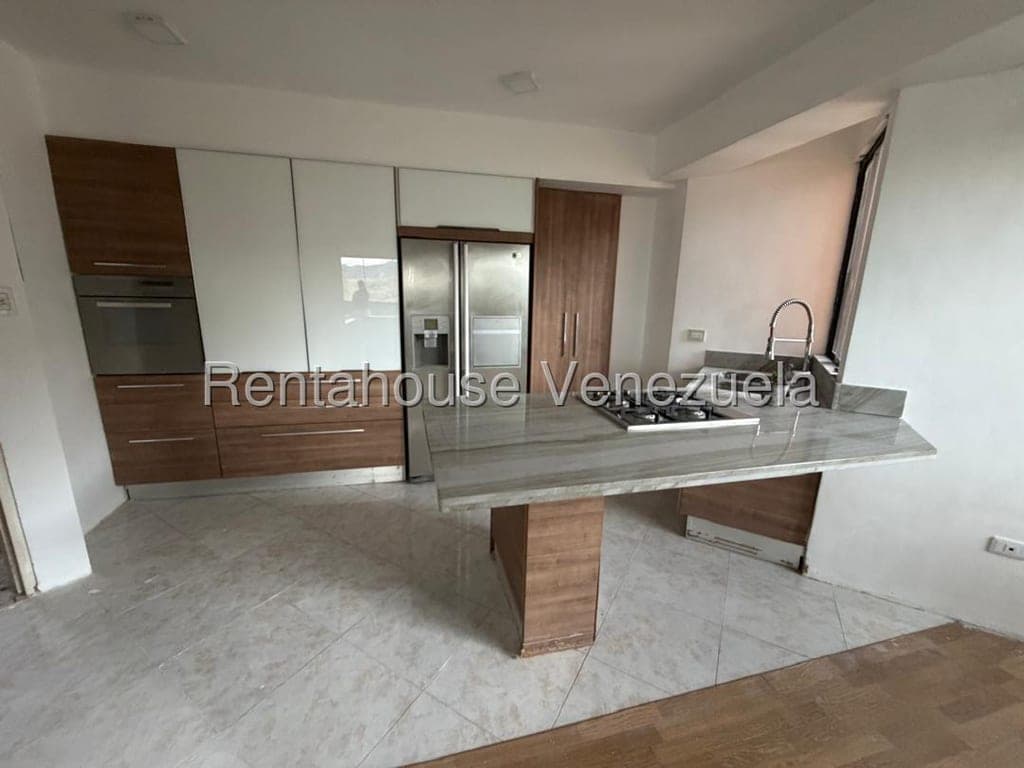 Foto 4 de Apartamento en El Parral, Valencia