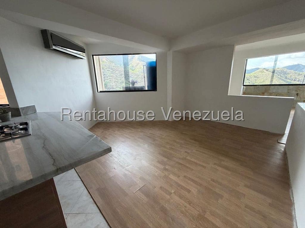 Foto 8 de Apartamento en El Parral, Valencia