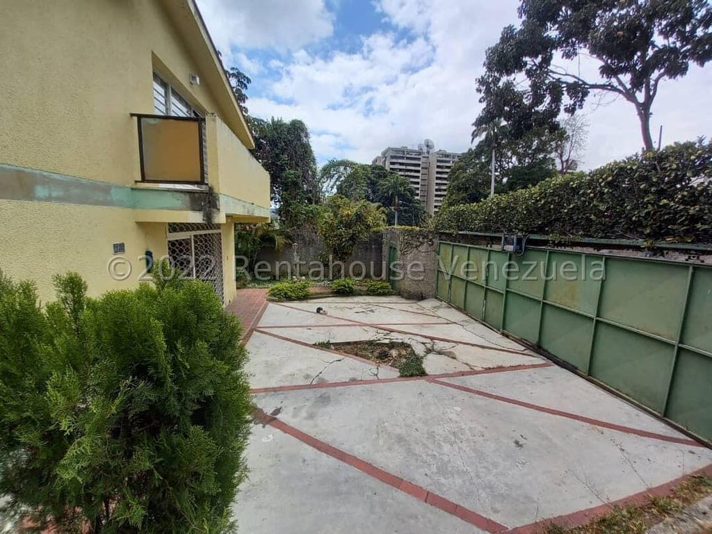 Foto 12 de Terreno en Santa Eduvigis, Caracas