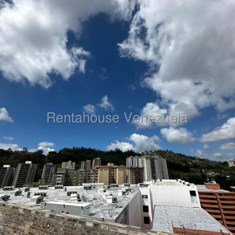 Foto 11 de Apartamento en La Boyera, Caracas