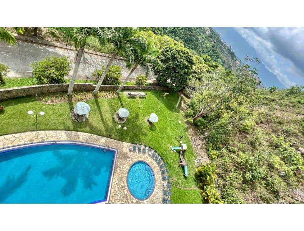Foto 10 de Apartamento en Lomas de La Lagunita, Caracas