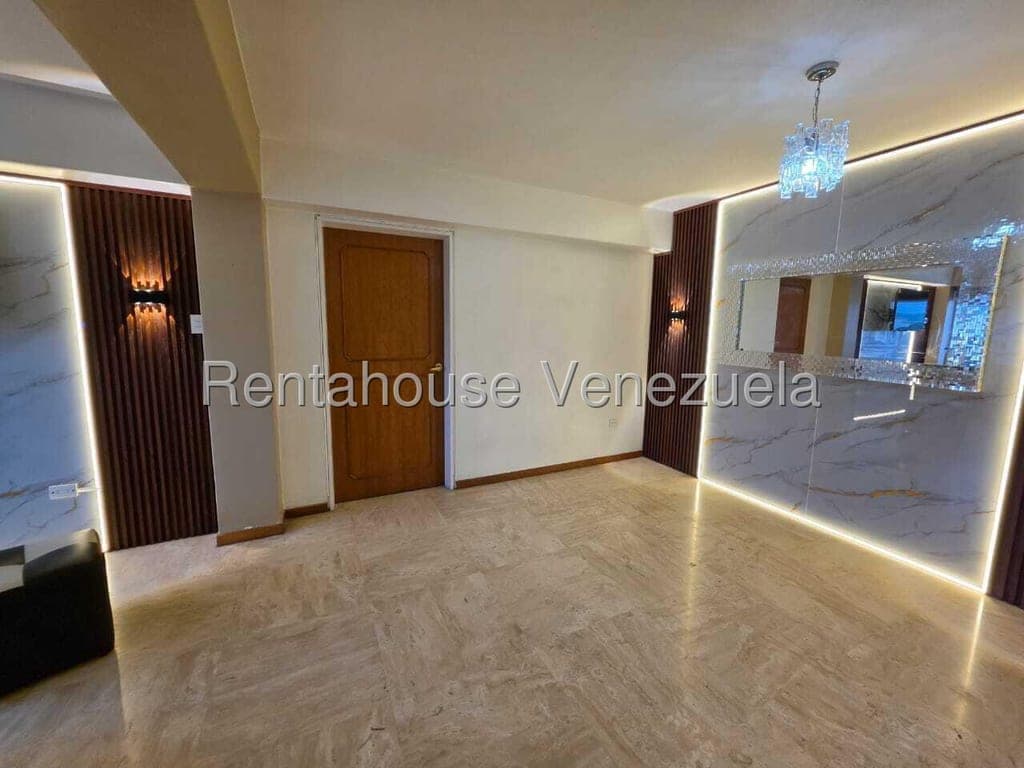 Foto 5 de Apartamento en Los Chaguaramos, Caracas