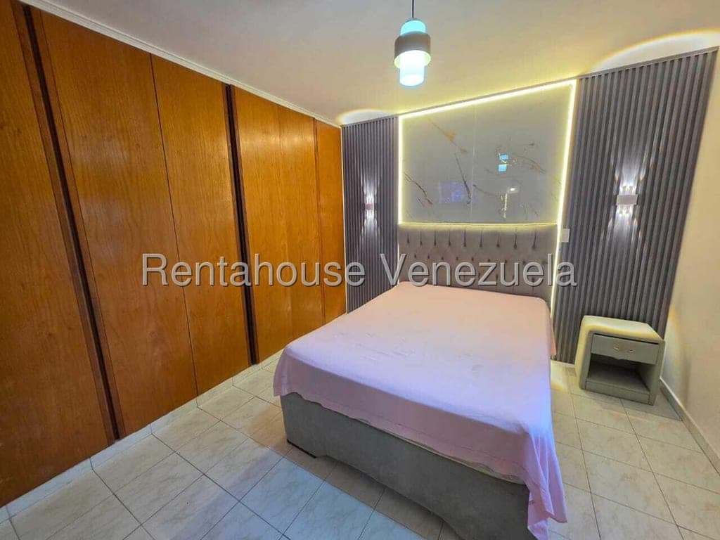 Foto 10 de Apartamento en Los Chaguaramos, Caracas