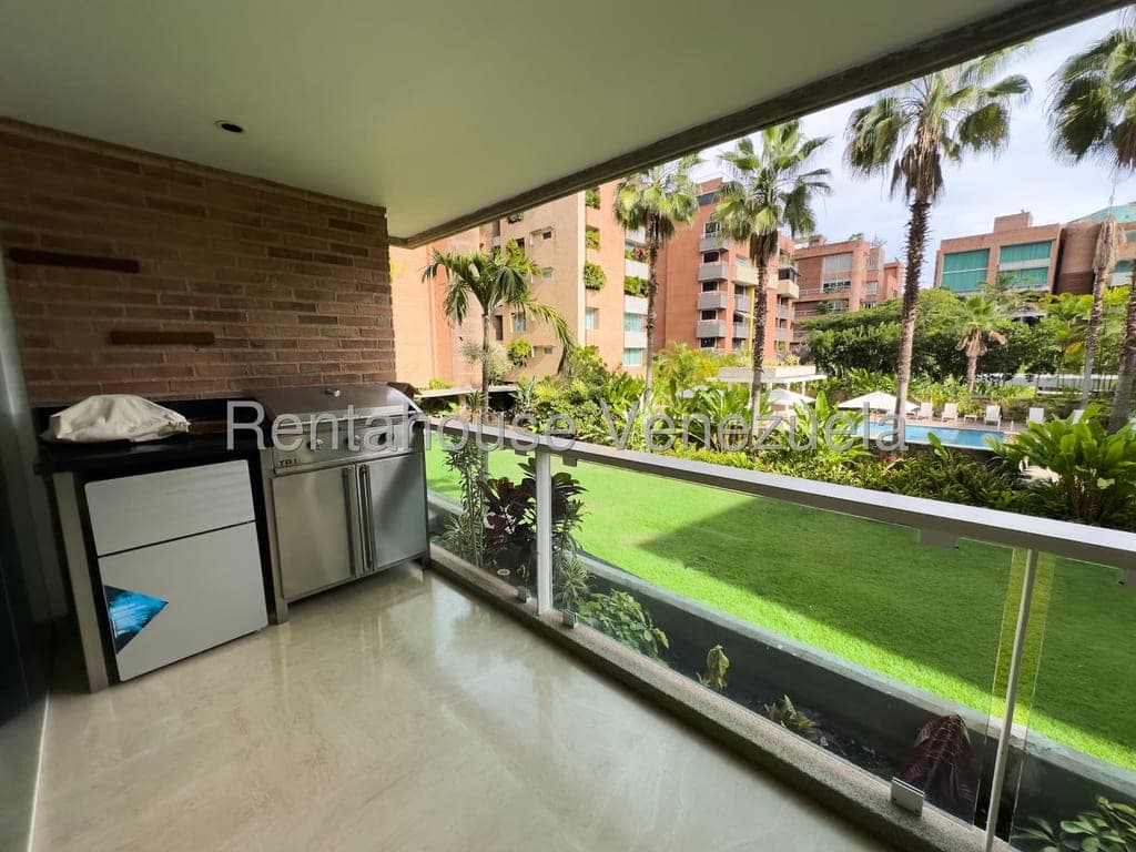 Foto 6 de Apartamento en Campo Alegre, Caracas