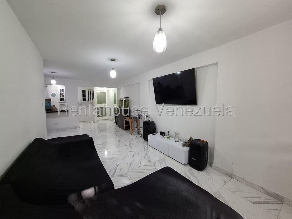 Foto 3 de Apartamento en La Urbina, Caracas