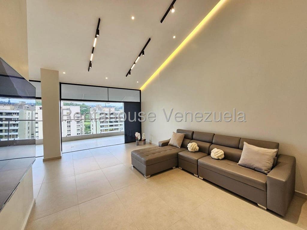 Foto 2 de Apartamento en Santa Fe Norte, Caracas