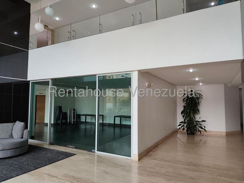 Foto 2 de Apartamento en Las Chimeneas, Valencia