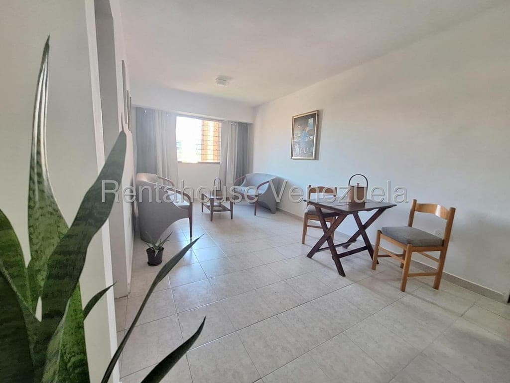 Foto 2 de Apartamento en La Trigaleña, Valencia