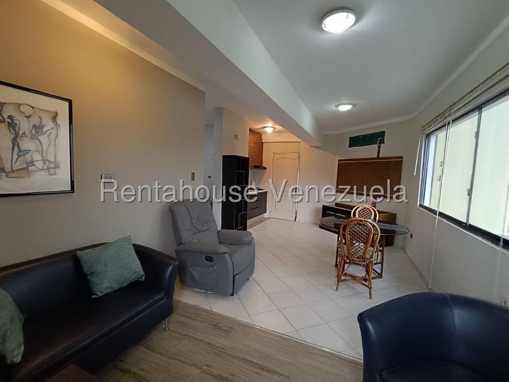 Foto 2 de Apartamento en Los Mangos, Valencia