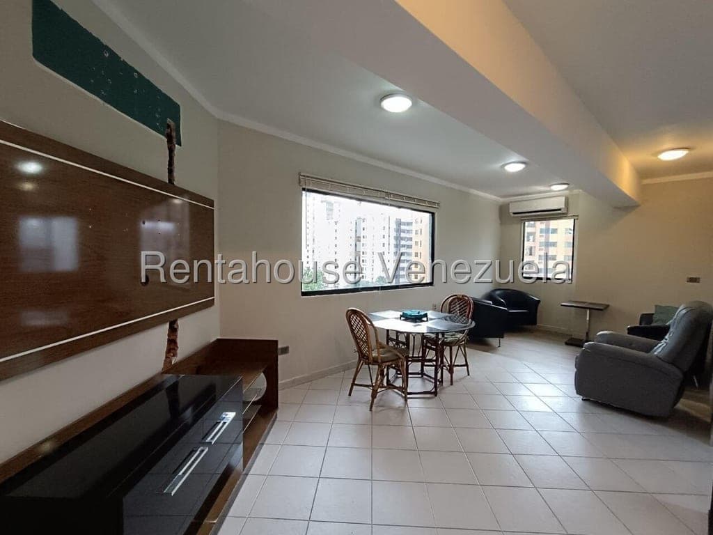 Foto 9 de Apartamento en Los Mangos, Valencia